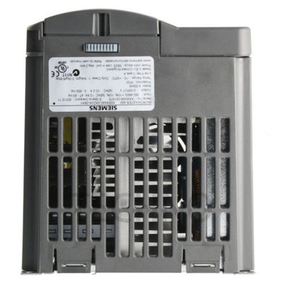 SIEMENS 6SE6440-2UC13-7AA1 Variabler Frequenzumrichter Programmierbar IP20