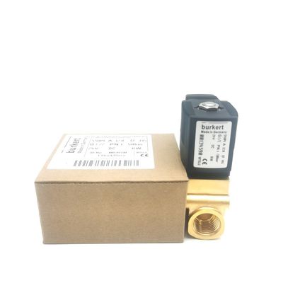 Burkert Elektromagnetisches Ventil 00134239 G1/8 AC220V 6014 C Normal geschlossen 0~25bar 3/2 Weg Messingkörper