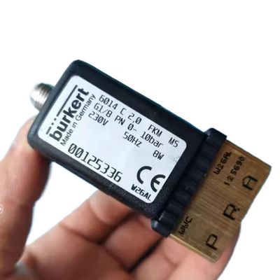 00308501 URKERT Solenoidventil 5404 G1/2 2/2 Normal geschlossen 12 Durchflussloch FKM Versiegelt Messingventilkörper DC24V 8W 1-50bar