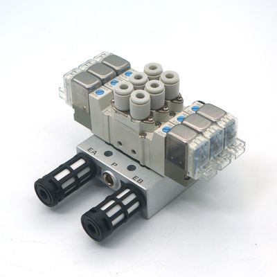 Ein solenoidäres 5-Wege-Ventil mit Weichdichtung SY3120-5LZD-C8