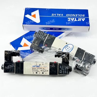 4V230C-08 Elektromagnetisches Ventil AIRTAC für Präzisionsflüssigkeiten Regel 5 Port 3 Position