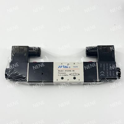 Solenoidventil 4V330C-08 AIRTAC für Luft 0,15 bis 0,8 MPa 21 bis 114 Psi Flüssigluft