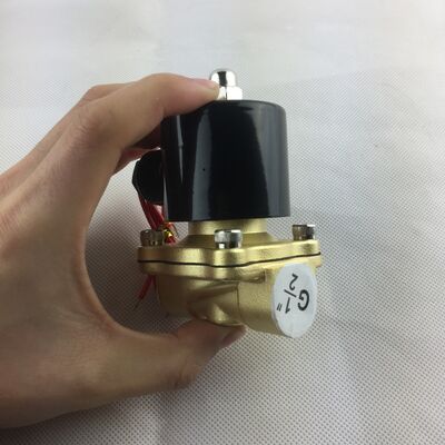 UW-25 Kupferkörper normal geschlossenes Luftschlauch Zweiwege-elektromagnetisches Ventil Wasserventil Solenoidventil