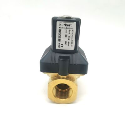 0-10 Bar Druckbeständig Burkert 00221634 Typ 6213 Diaphragma-Steuerventil, NBR Siegel 20mm Öffnung G3/4 Anschluss, Messingkörper DC24V 8W Geeignet für -10 ~ 80 °C Automatische Ausrüstung