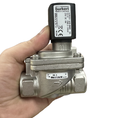 Schwerlast-Hochtemperatur-Prozess-Bürkert-Magnetventil 00323986 00323987 00323988 00323989 Typ 6281 2/2 NC servounterstützte Handbetätigung G1 1/2 G2 Anschluss 40,0 Durchflussöffnung FKM-Dichtung