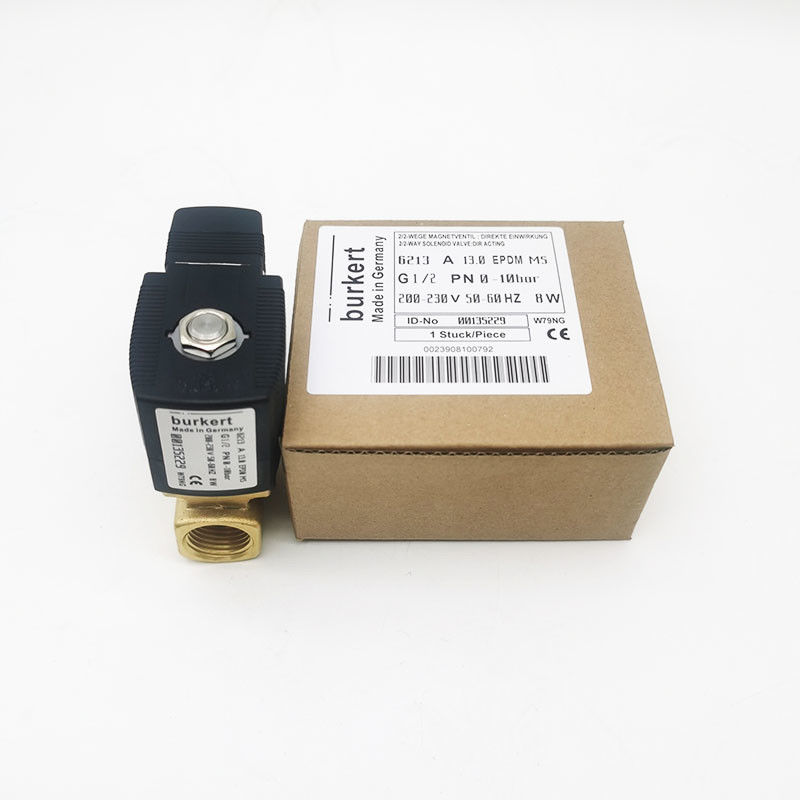 Burkert-Wasserventil 00135229 Typ 6213 mit einem Druck von 0 bis 10 bar