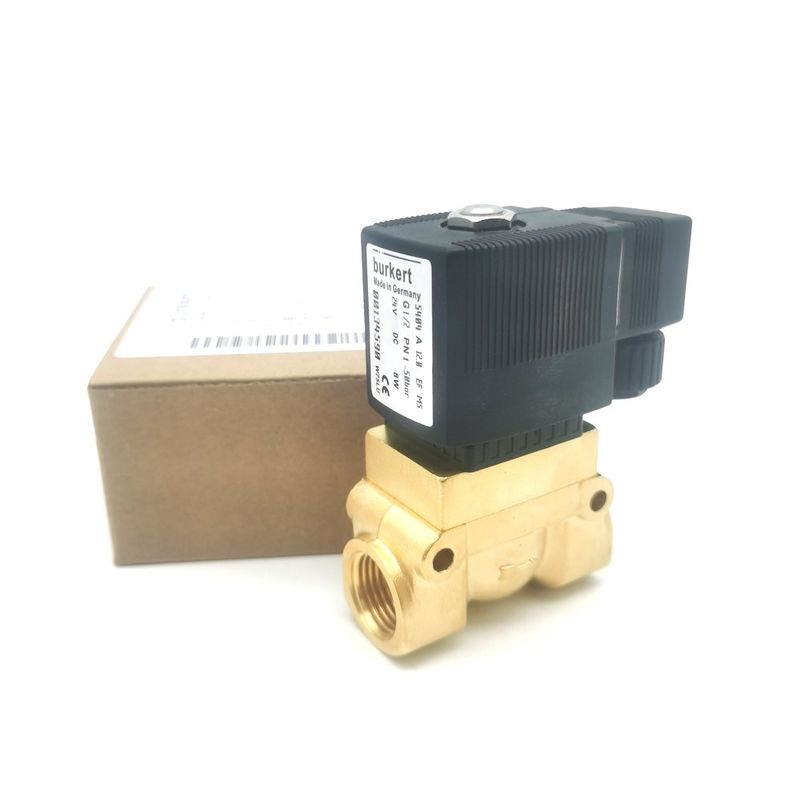 00134237 6013Type Burkert Elektromagnetisches Ventil G1/8 DC24V Messingkörper NC FKM Siegel