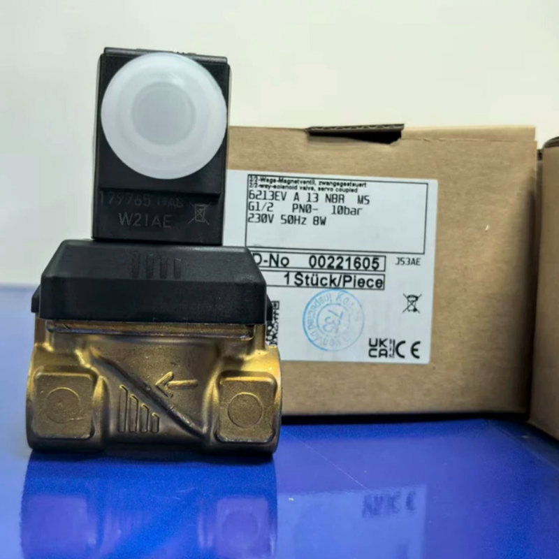 NBR Kautschukdichtung Burkert 00221619 6213 2/2 NC Solenoidventil, G3/4 Schleife 13 Durchflusskanal, Messinggehäuse AC24V 8W Stabilbetrieb -10~+80°C 0 bis 10 Bar